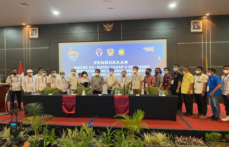 Operator KONI 34 Provinsi Jalani Bimtek di Jayapura